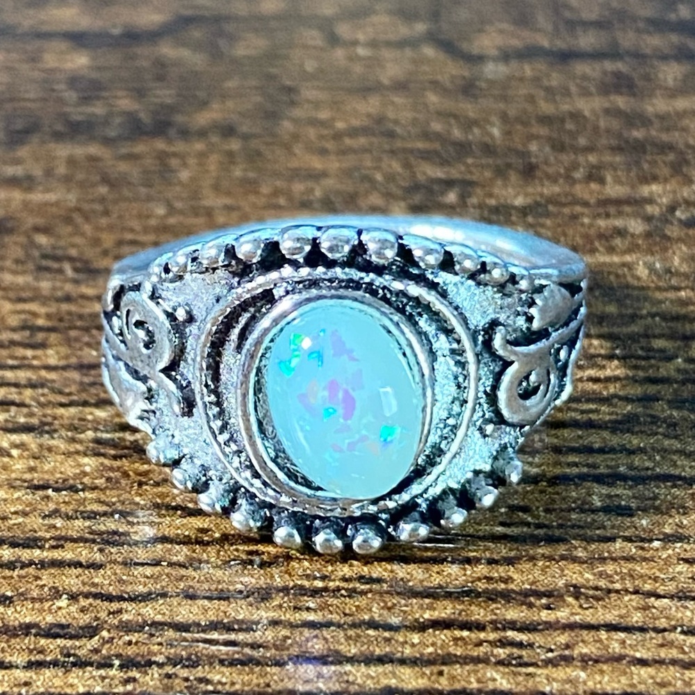 Retro Oval Blue Opal & Stainless Steel Women’s Ring Size 6